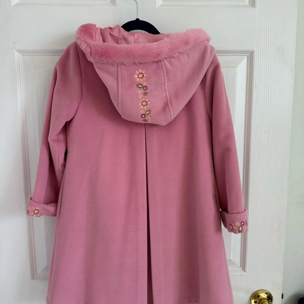 Gorgeous OOMPH girls coat‎ and dress …..size 4/5 pink with flowers EEUC